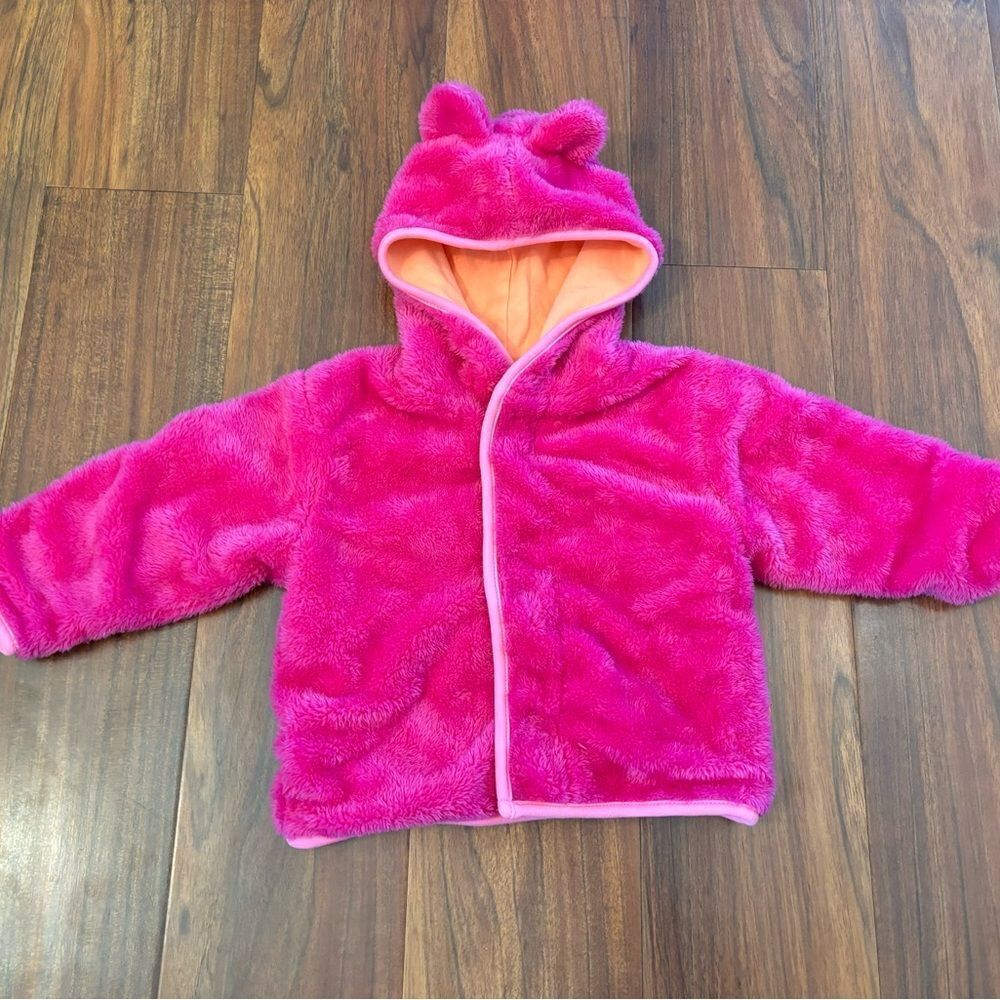 Magnetic Me dark pink fuzzy fleece hooded jacket.